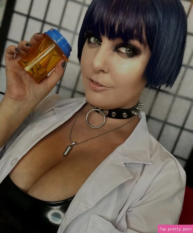 LisaLouWho - Photo #38