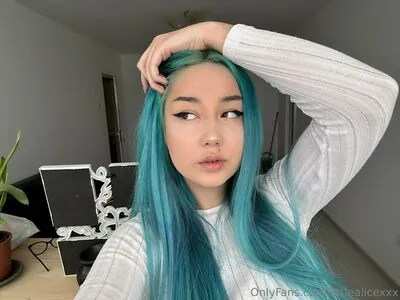 littlealicexxx