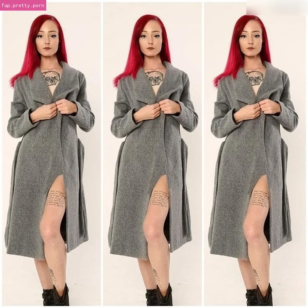 LittleMissNaughty - Photo #19