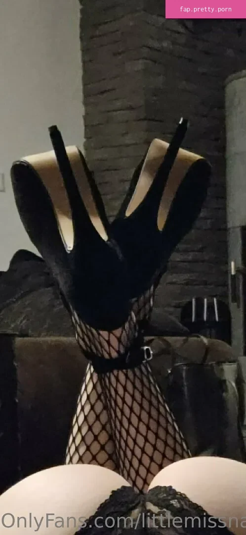 littlemissnaughtytw - Photo #28