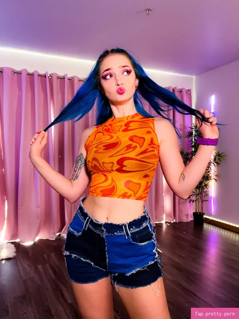 Littlesiha - Photo #01