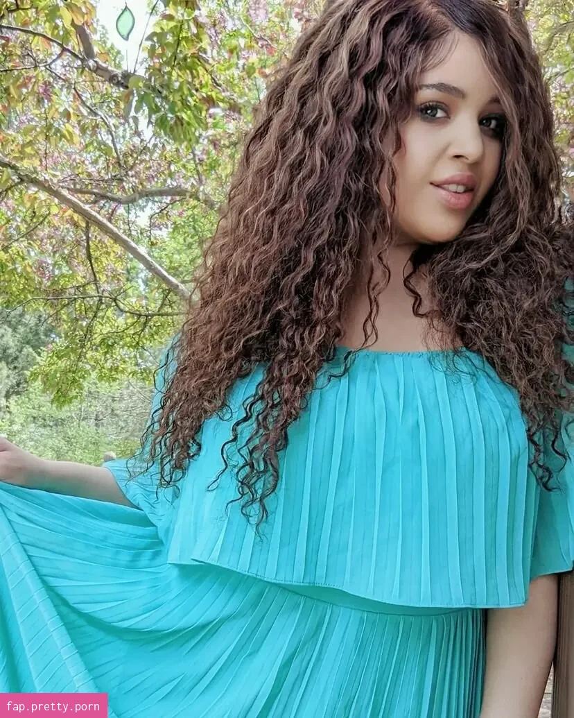liviasavage - Photo #86