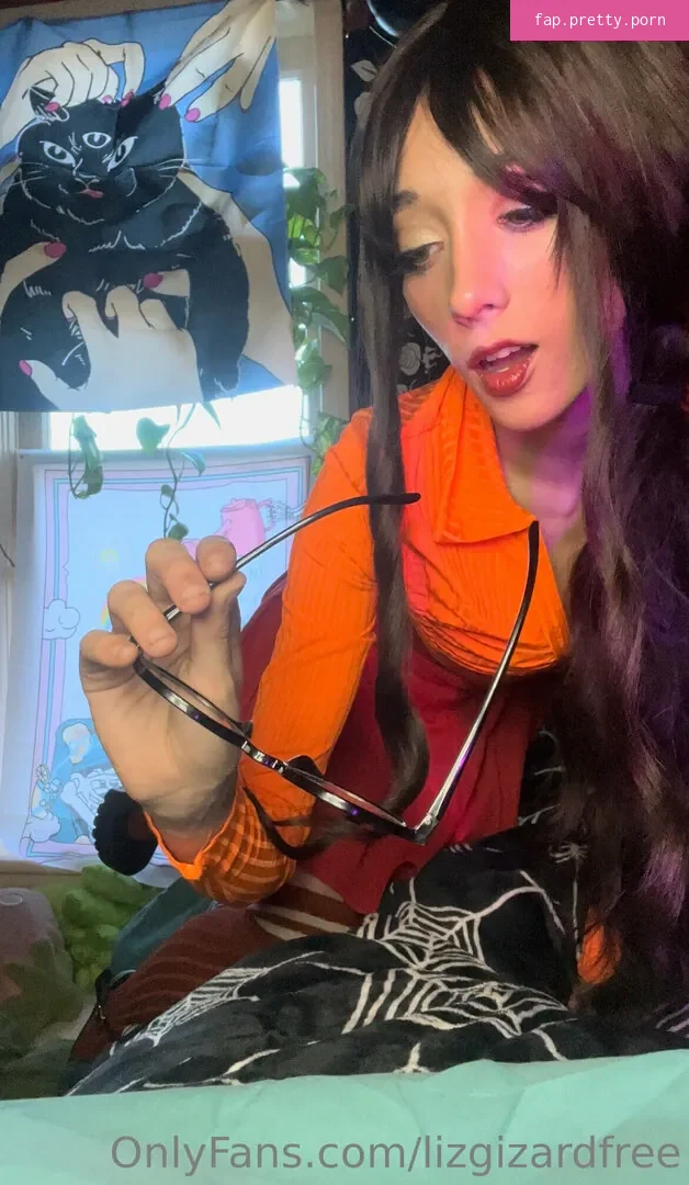 lizgizzardfree - Photo #92