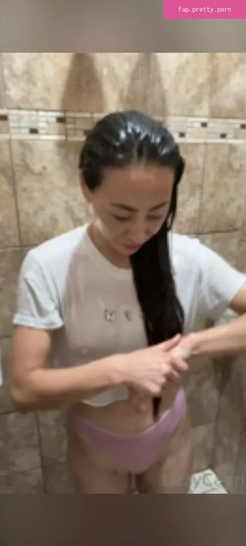 Lizzycapri - Photo #12