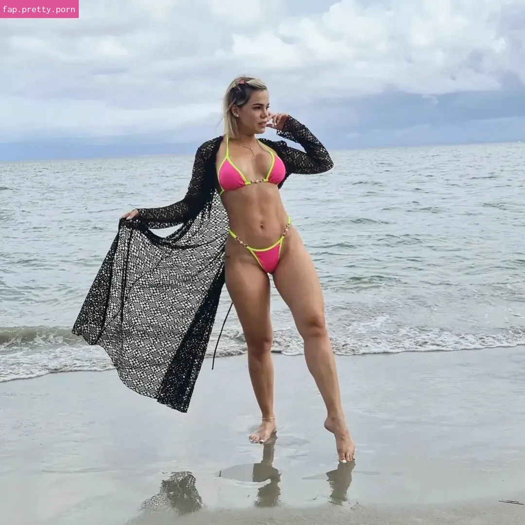 Lluvia Iglesias - Photo #08