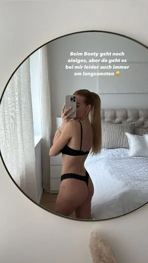 Laura Joelle