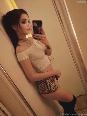 Louise Julie
