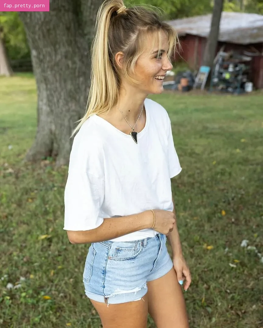 Lauren Landers - Photo #62