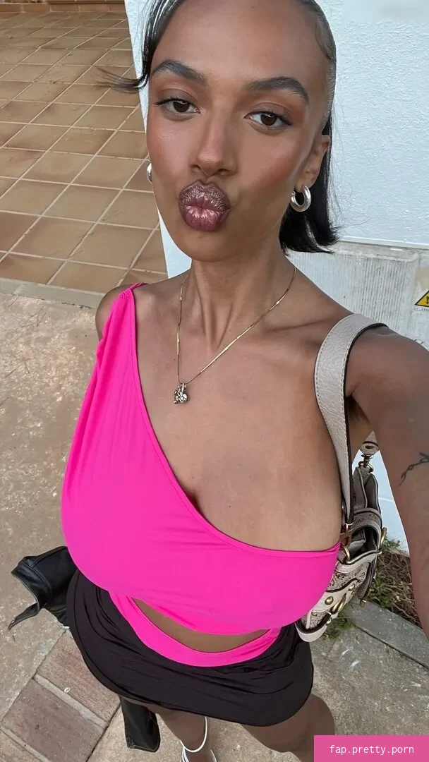 Layla (Laila Darboe) - Photo #80