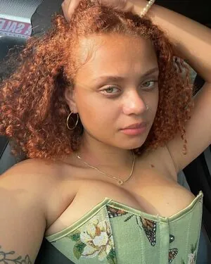 Lexcova / Lexay_X / Kingkorbel