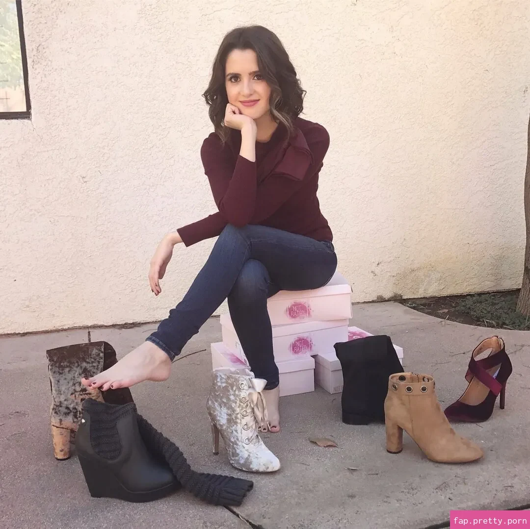 Laura Marano - Photo #87