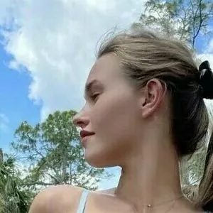 Laura Mueller