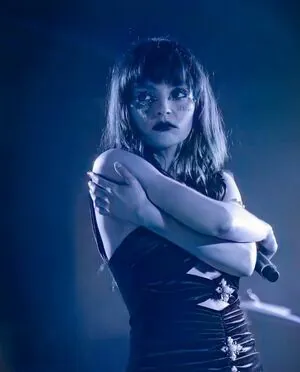 Lauren Mayberry