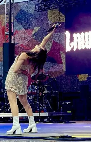 Lauren Mayberry