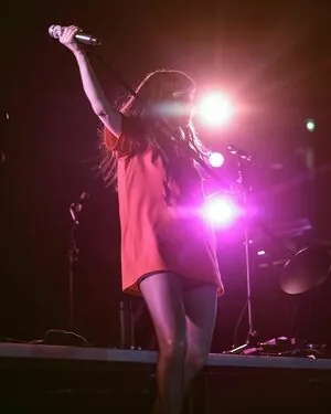 Lauren Mayberry