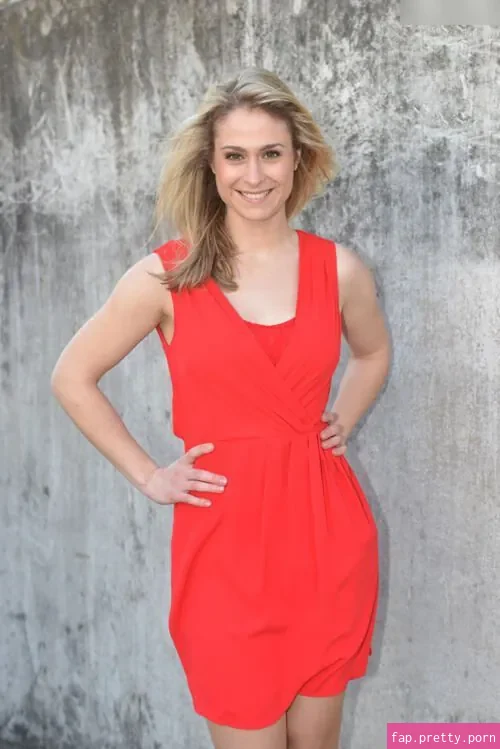 Lea Marlen Woitack - Photo #14