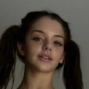 Lesi_Moon