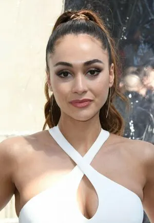 Lindsey Morgan