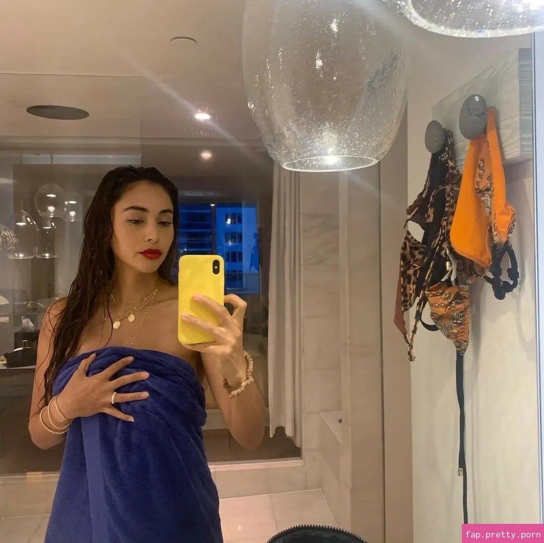 Lindsey Morgan - Photo #63