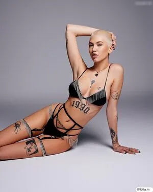 Lotta.m