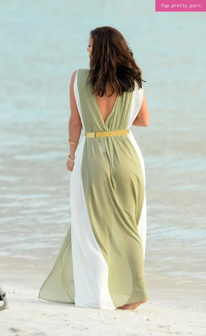 Lucy Mecklenburgh - Photo #19