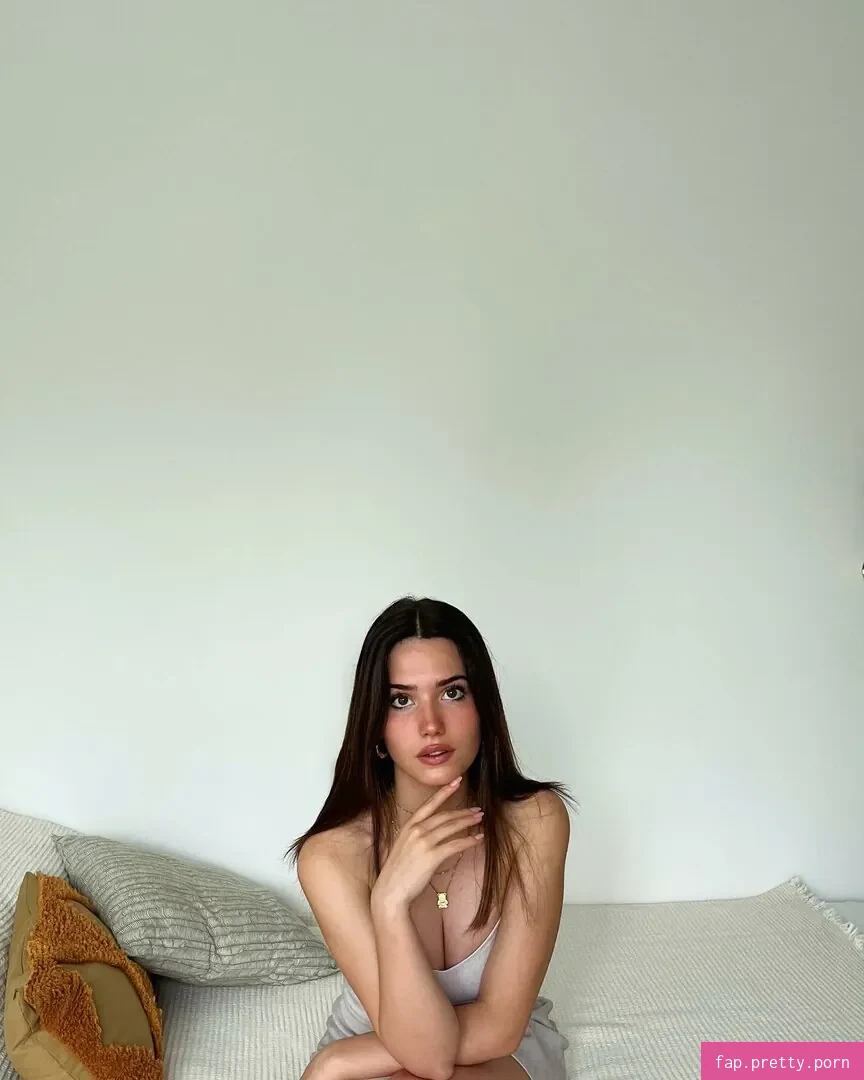 Luza Mogyorosi - Photo #12