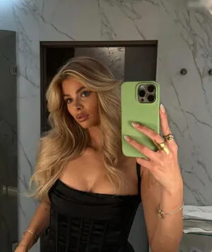 Larissa Neumann