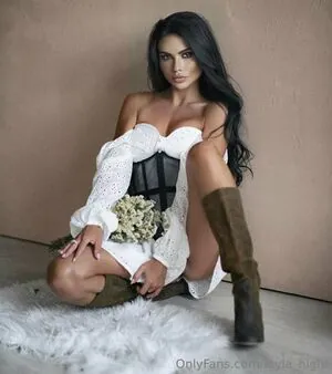 leyla_night