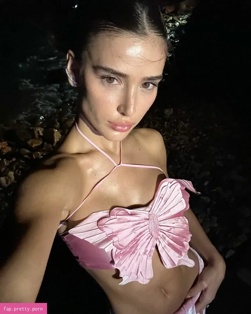 Livia Nunes Marques - Photo #07