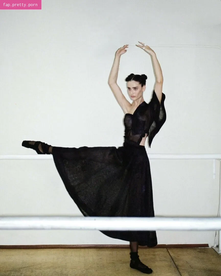 Livia Nunes Marques - Photo #16
