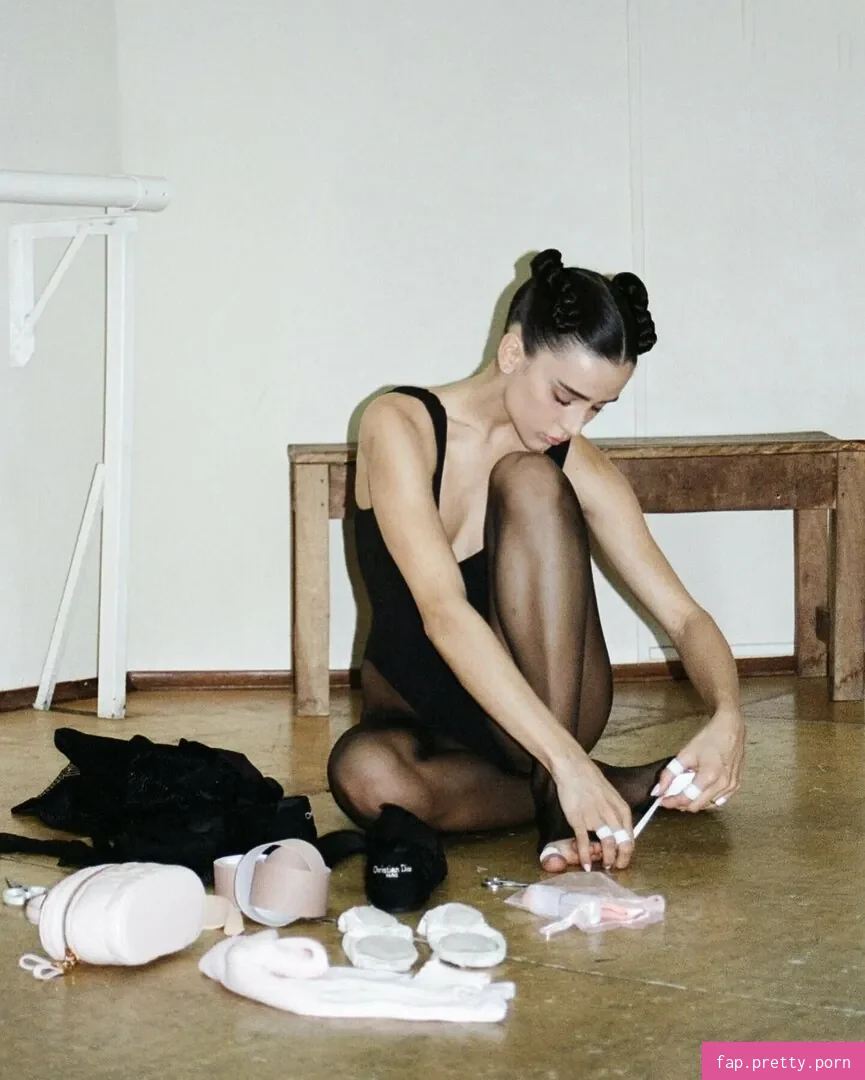 Livia Nunes Marques - Photo #23