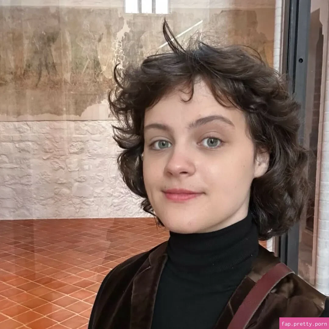 lady_of_the_mercians Charlotte Bowyer - Photo #02