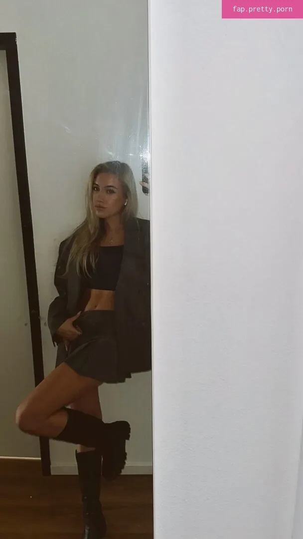 Larissa Oberste - Photo #47