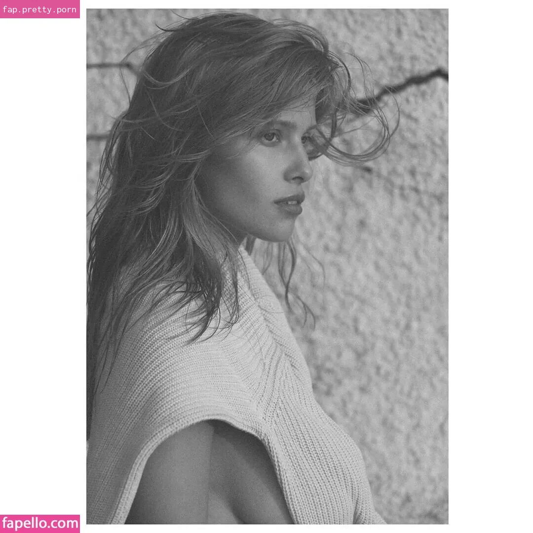 Laura Oganessian - Photo #21