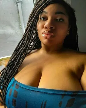 LockedHoneyPrincess
