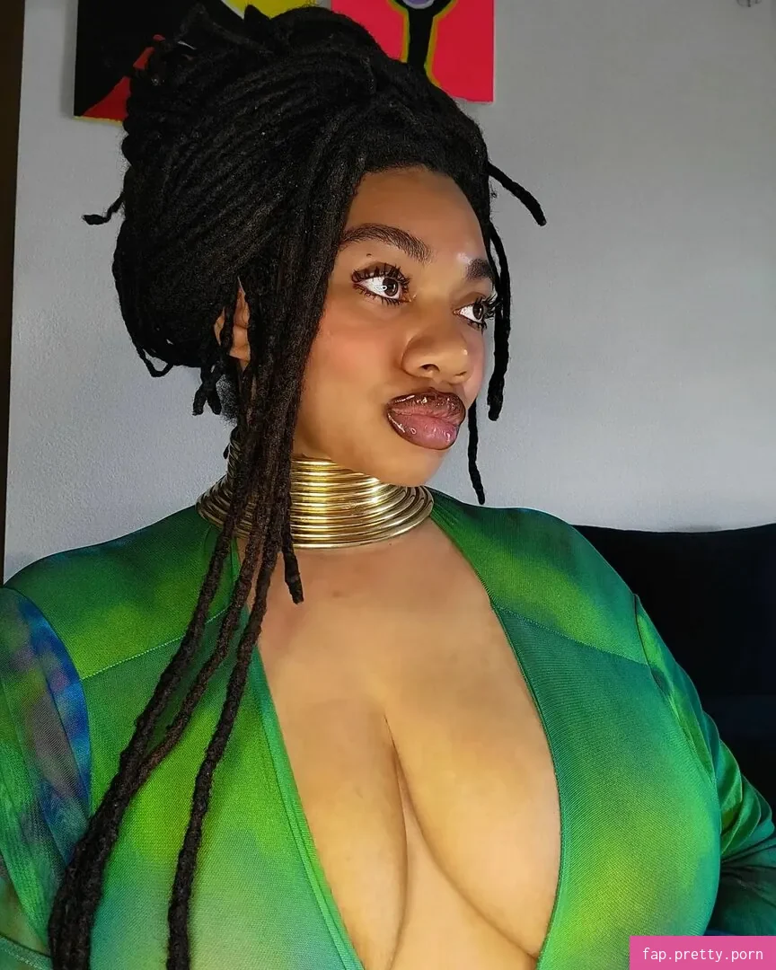 LockedHoneyPrincess - Photo #83