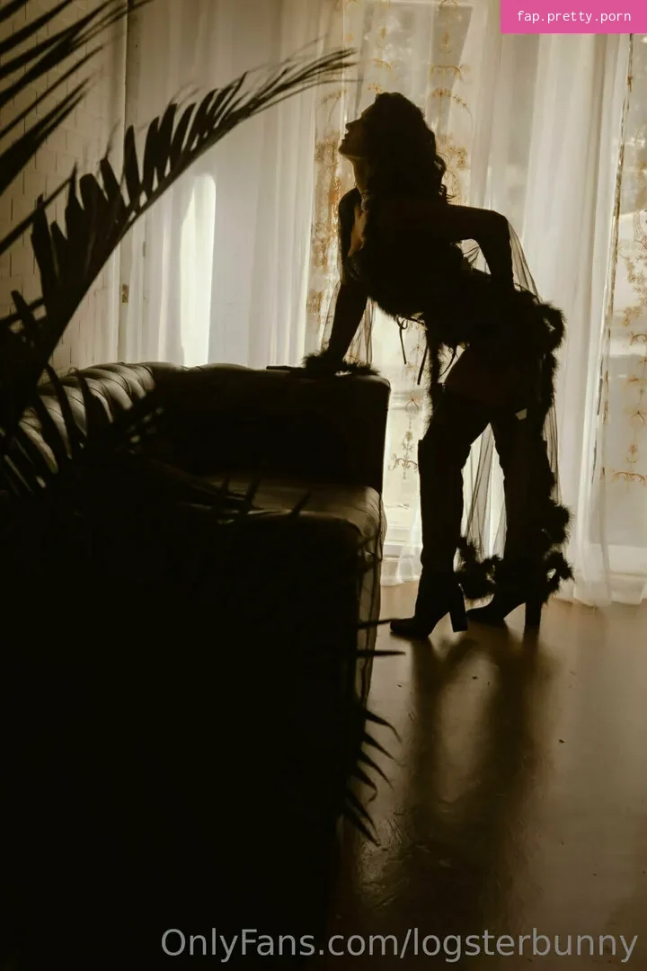 logsterbunny - Photo #14