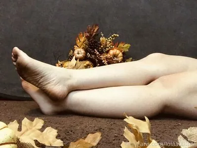 lolaautumnxo