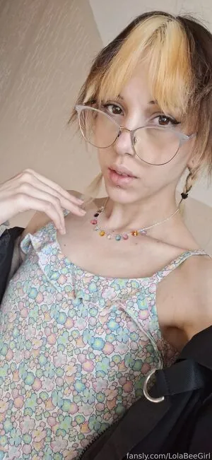 LolaBeeGirl