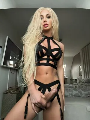 lolachristina