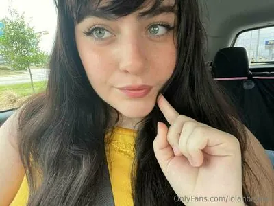 lolahbearxo