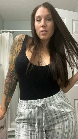 lolanikolavip