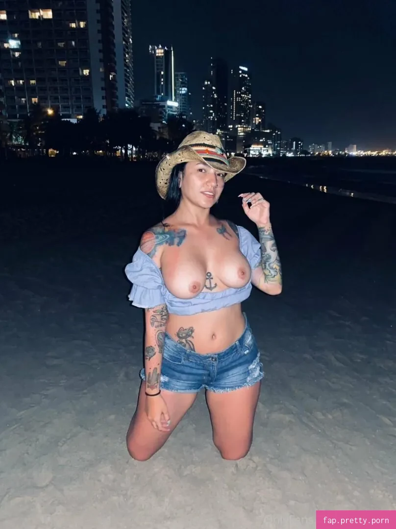 lolisaenz - Photo #06