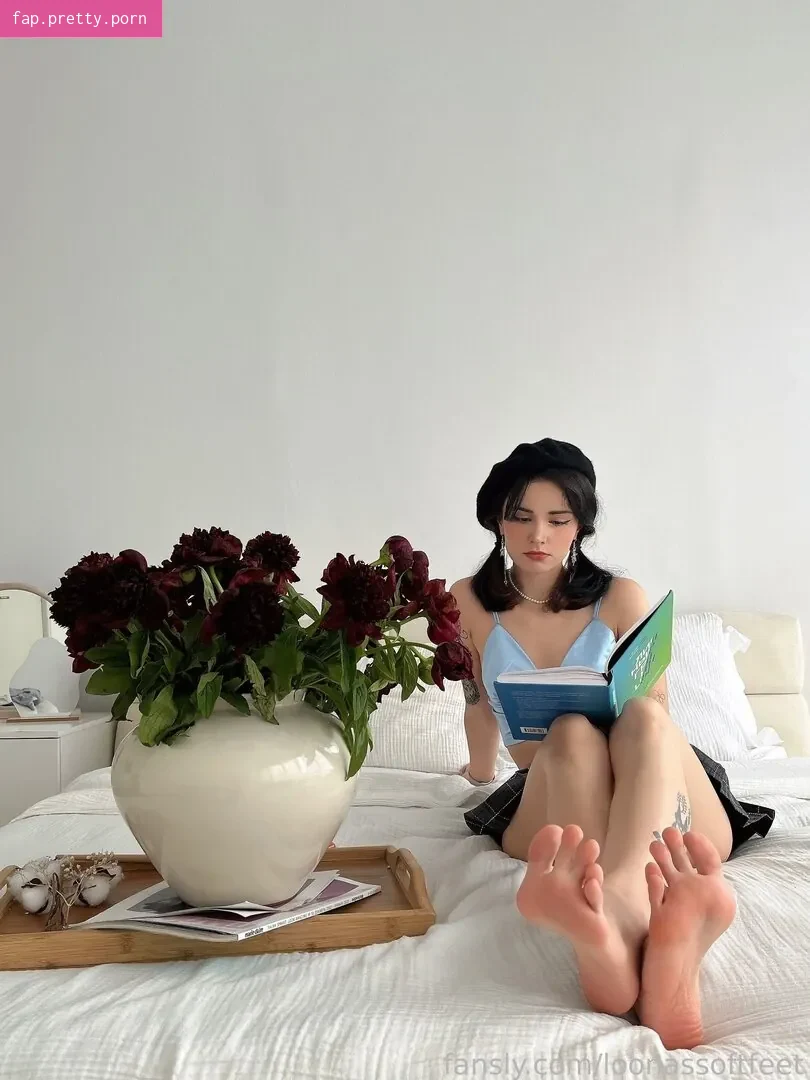 loonassoftfeet - Photo #79