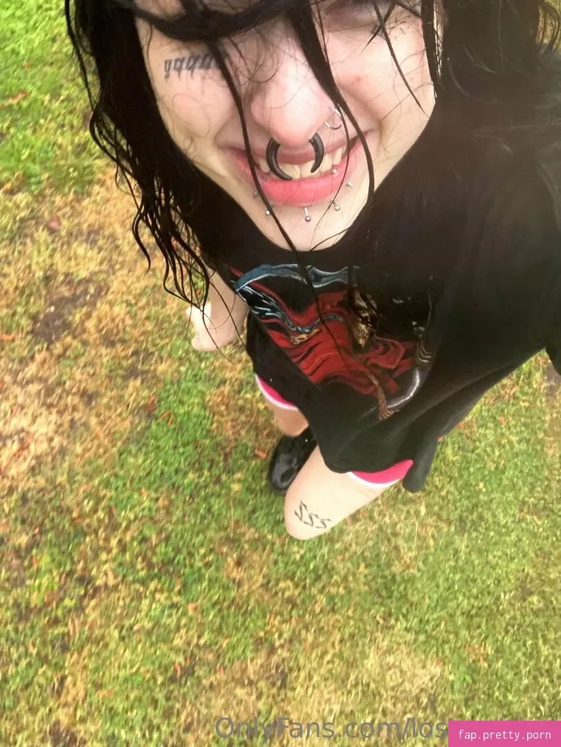 Lostwetdog - Photo #37
