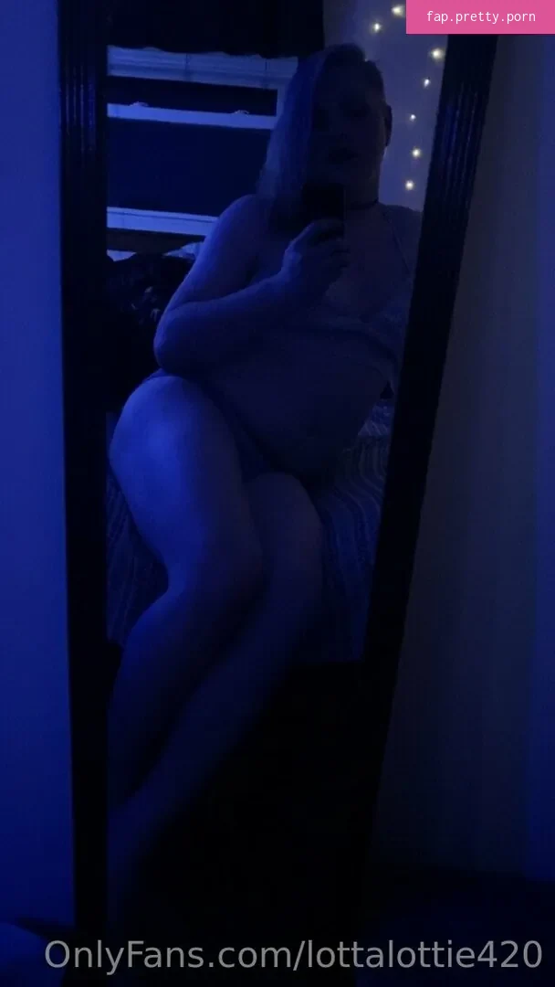 lottalottie420 - Photo #51