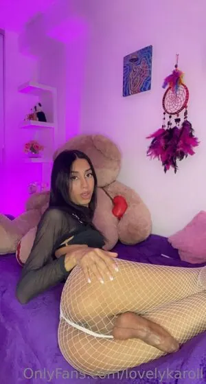 lovelykaroll