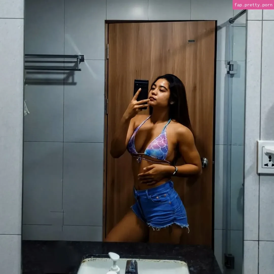 LoyAsianMiniSexillyy - Photo #55