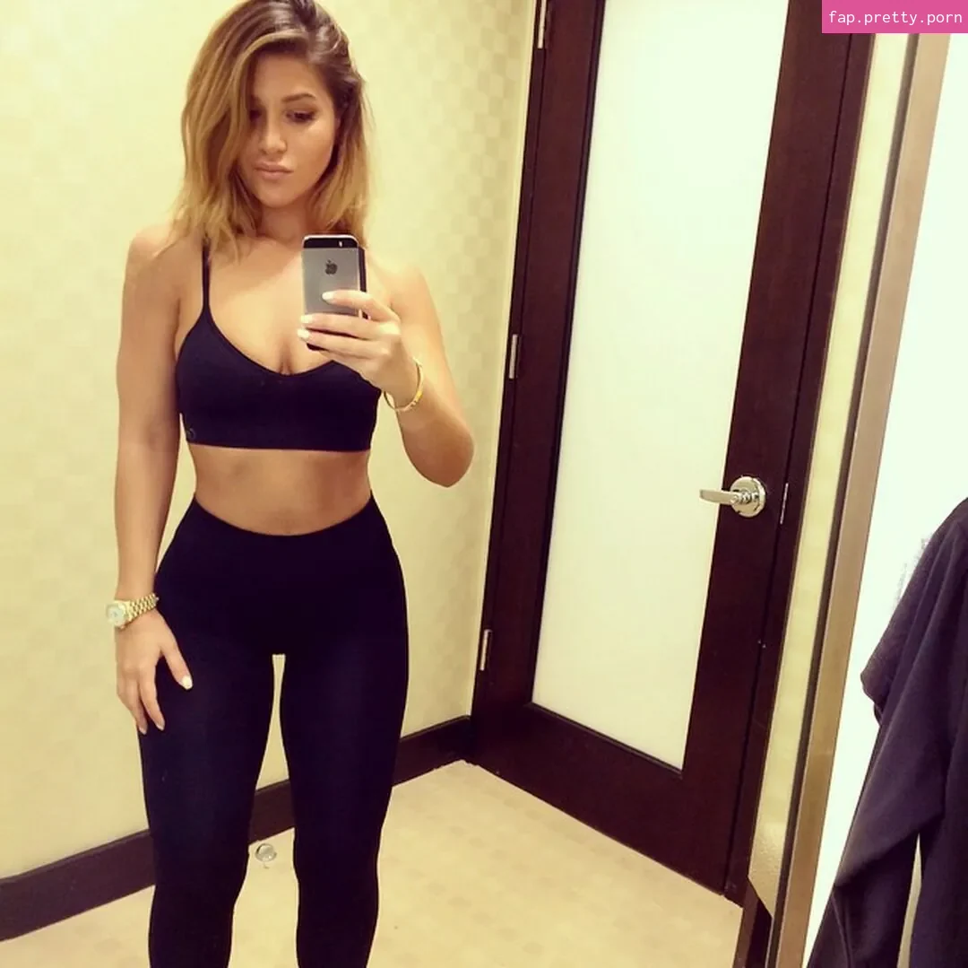 Laureen Pisciotta - Photo #56