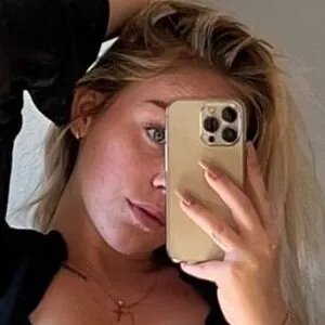 Leyla Petrow